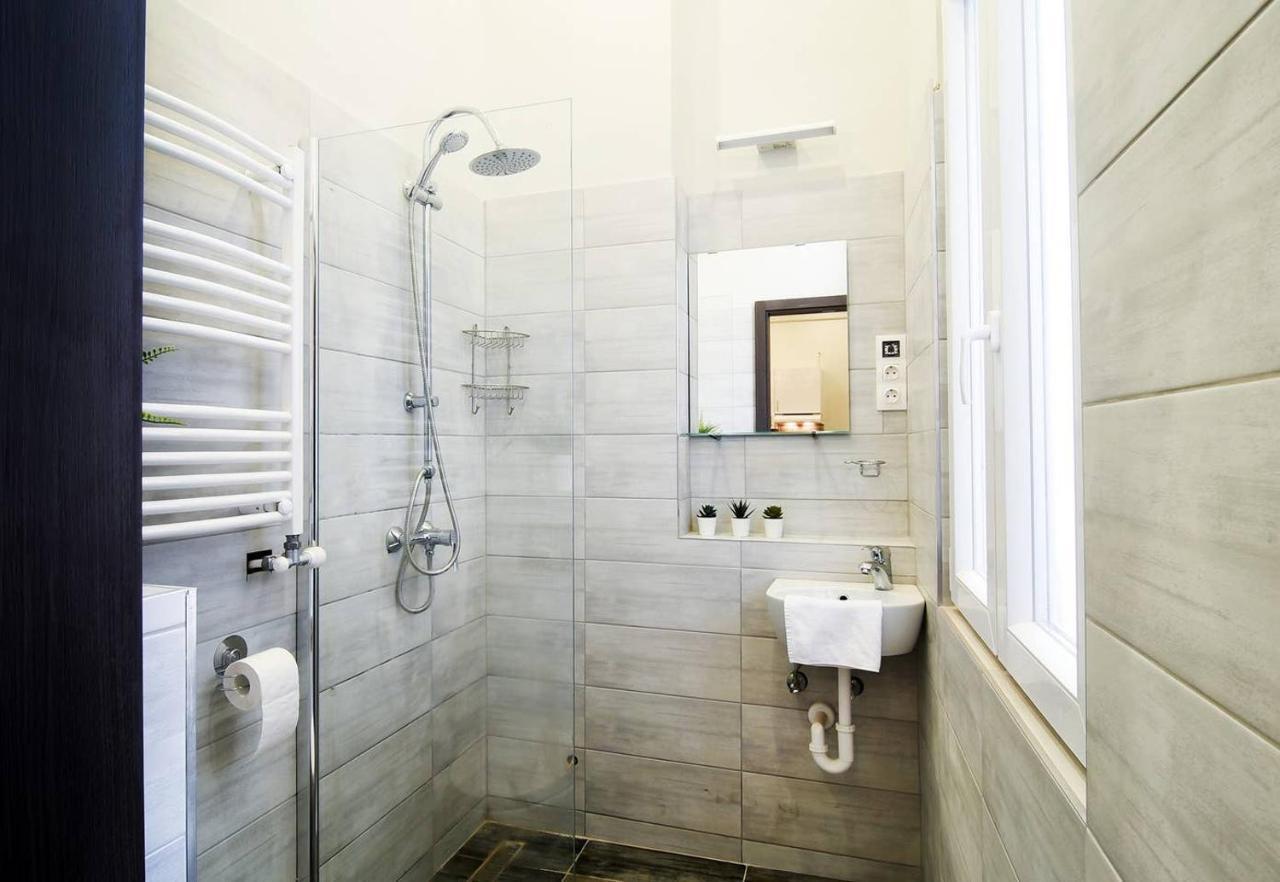 Ultra Central And Stylish Apartment With Ac Budapeste Exterior foto